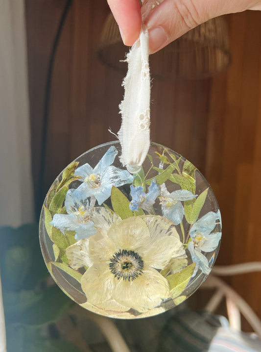 Custom Floral Ornament